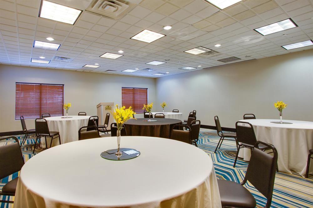 Fairfield Inn & Suites By Marriott Virginia Beach/Norfolk Airport Εξωτερικό φωτογραφία